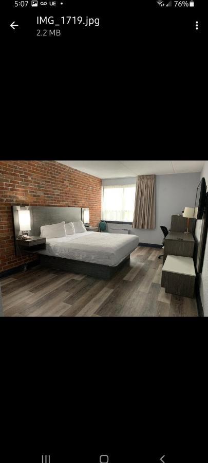 Travelodge By Wyndham Barrie Dış mekan fotoğraf
