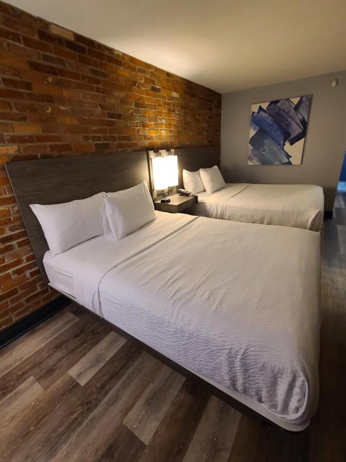 Travelodge By Wyndham Barrie Dış mekan fotoğraf