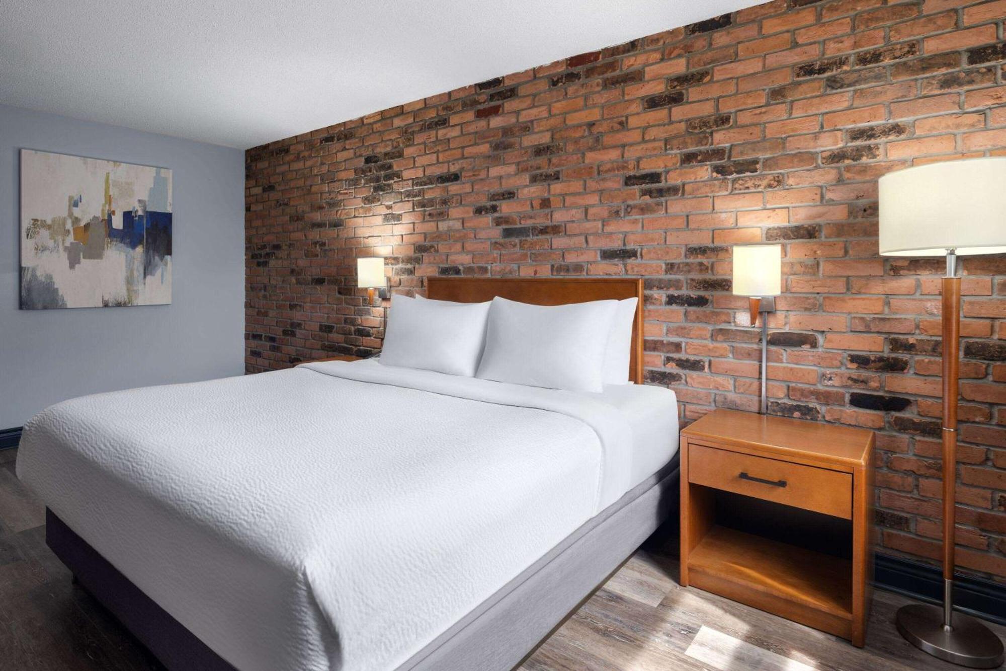 Travelodge By Wyndham Barrie Dış mekan fotoğraf