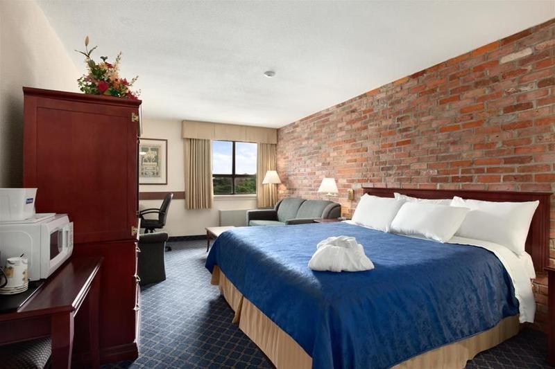 Travelodge By Wyndham Barrie Dış mekan fotoğraf