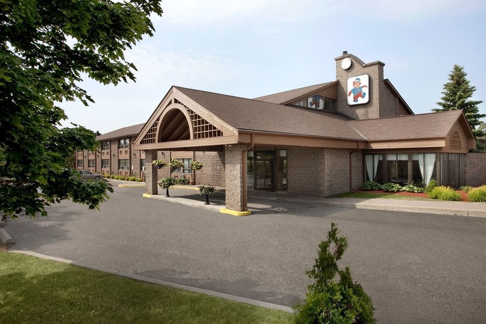 Travelodge By Wyndham Barrie Dış mekan fotoğraf
